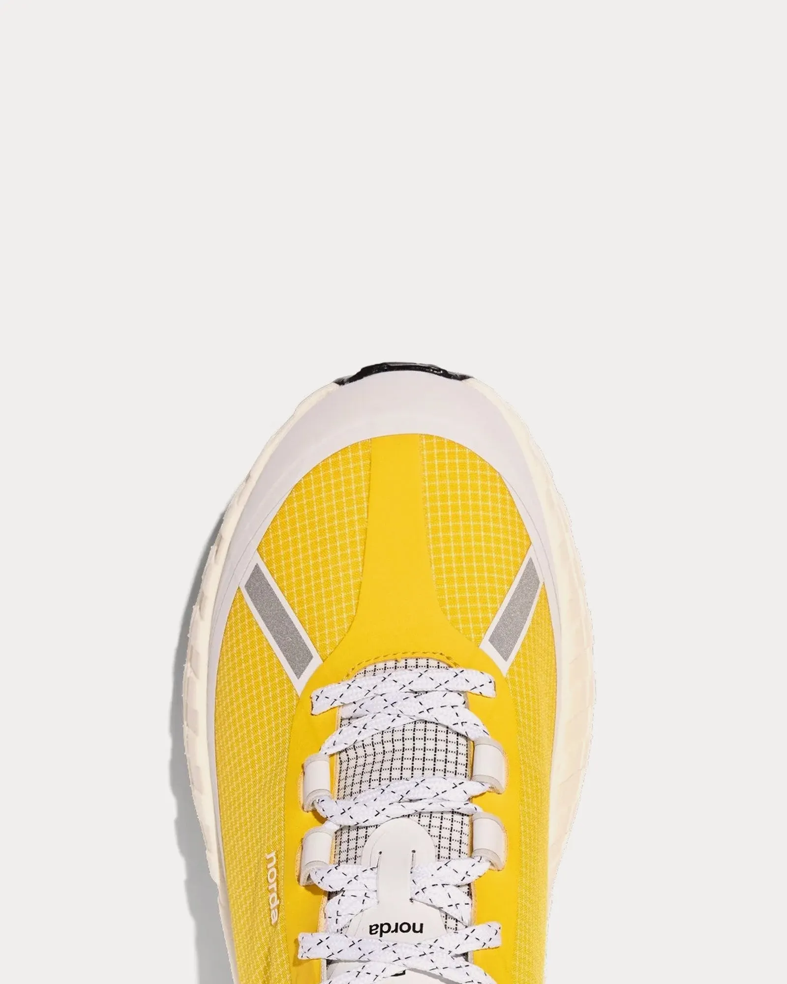 001 Parhelion Running Shoes