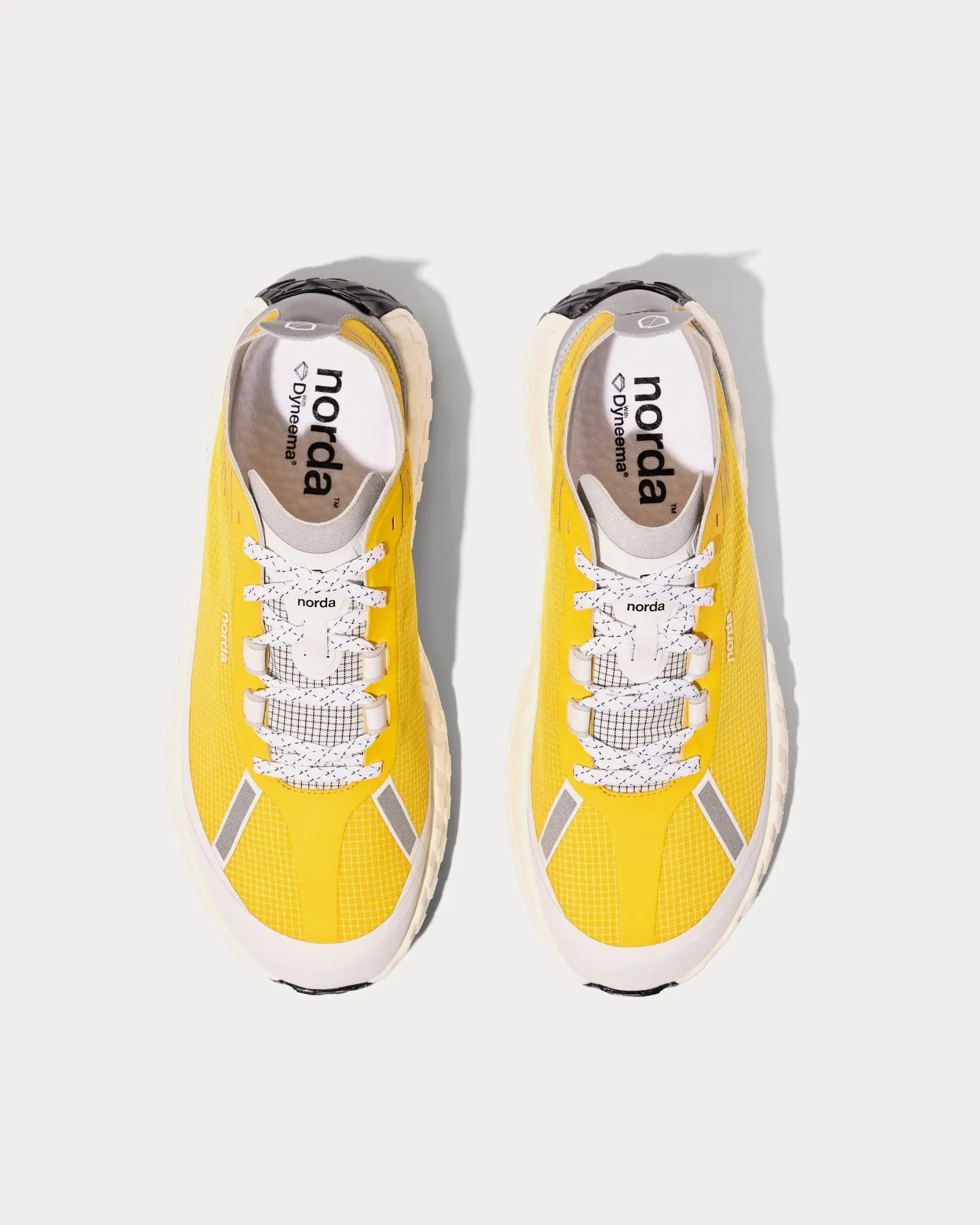 001 Parhelion Running Shoes