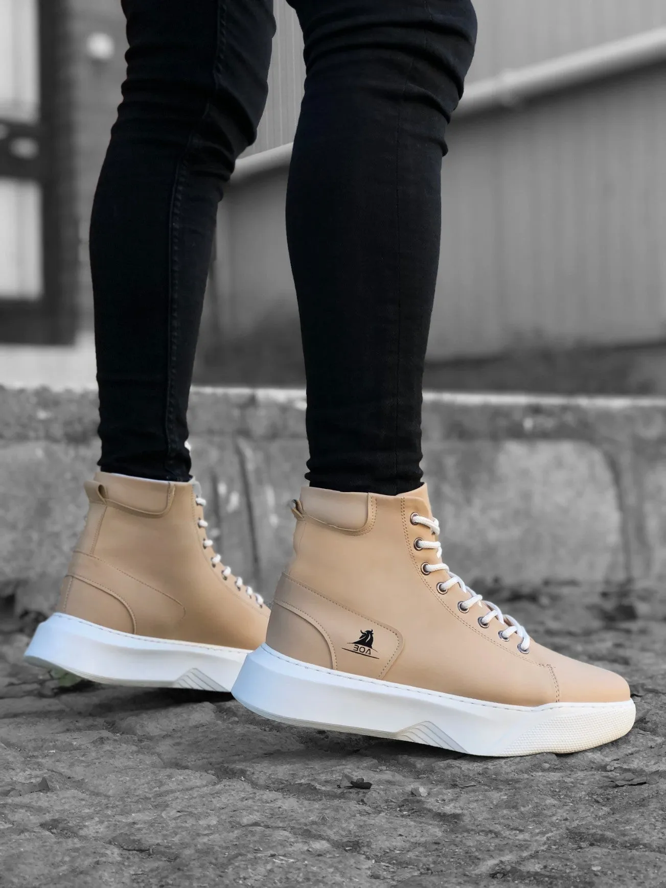 BA0155 Lace-up Men's High-Sole Cream White Sole Sports Boots