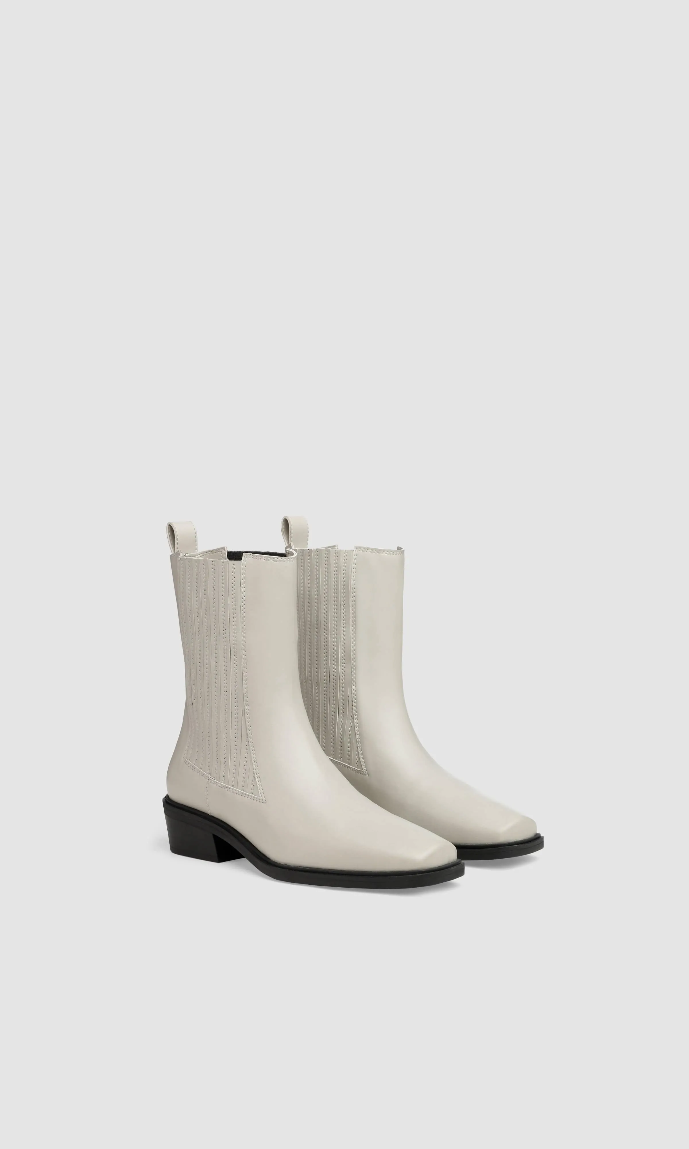 Claudio Vegan Apple Leather Western Boots | Cream