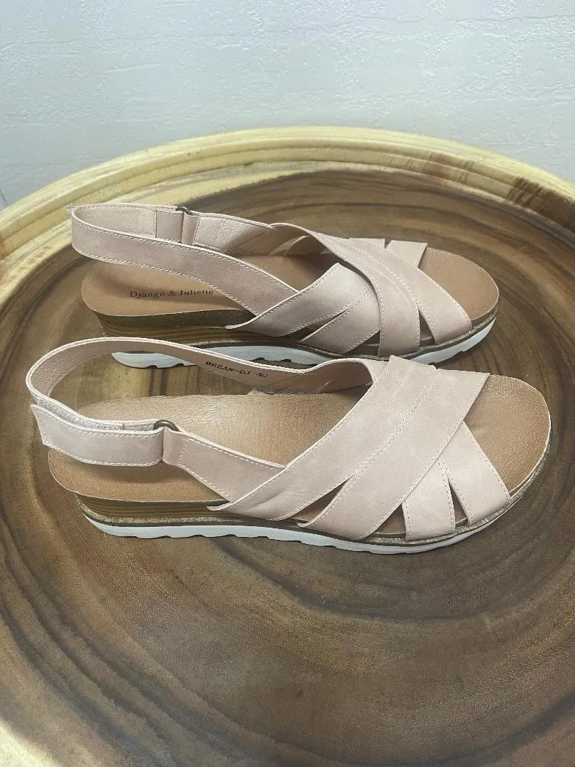 Django & Juliette - Sandals - Brean - Cafe / Leather