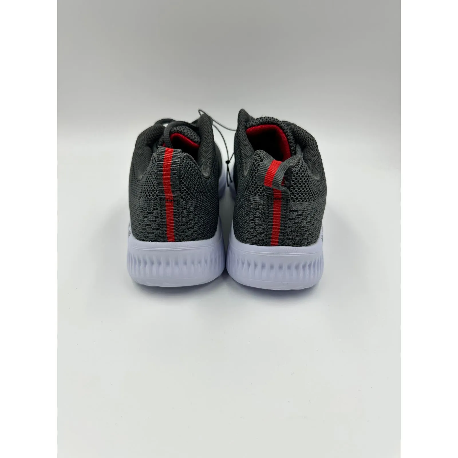 Men's Size 8, Gray and White Tie-in Running Sneakers