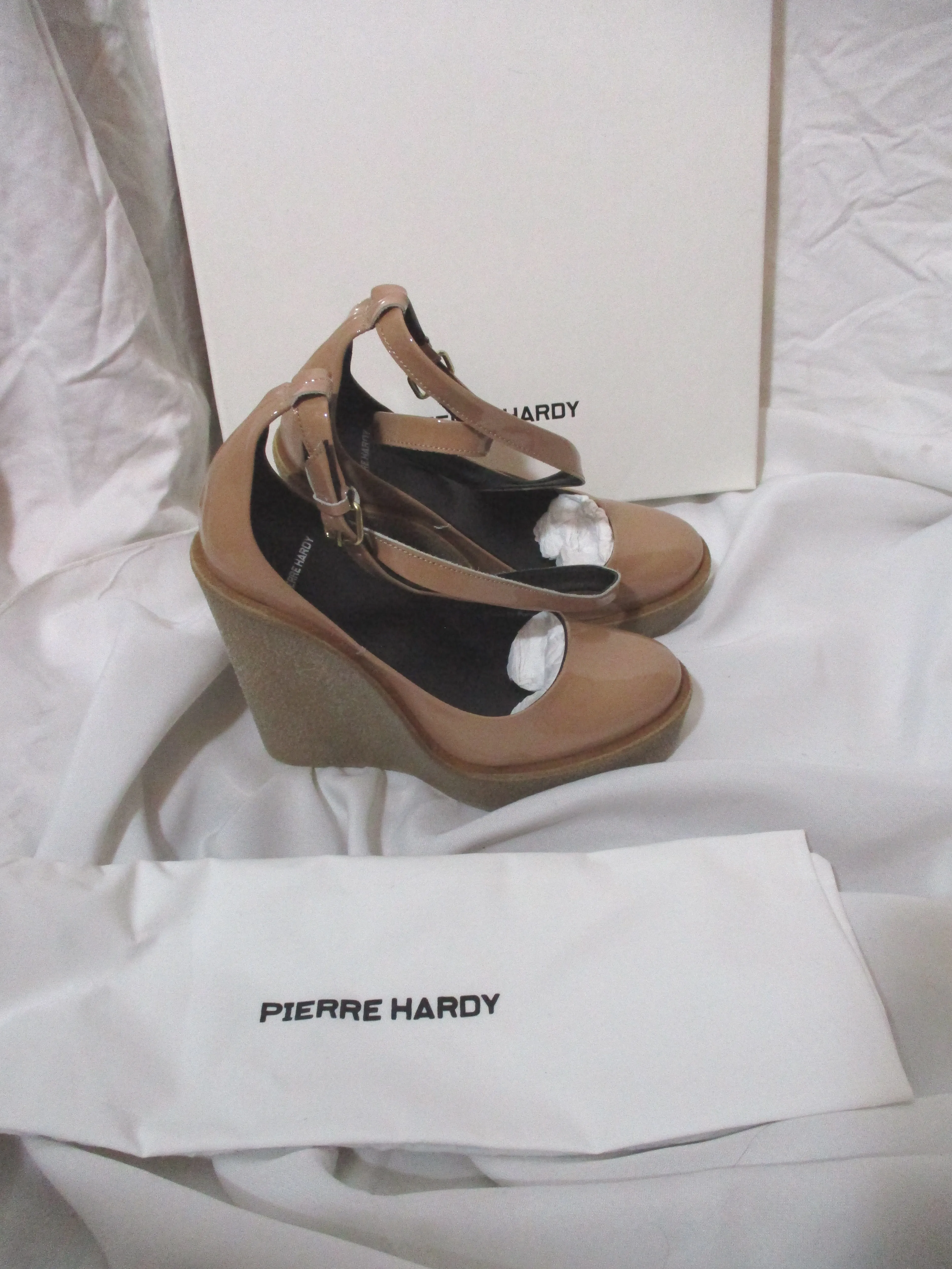 NEW PIERRE HARDY WEDGE High Heel Pump Round Toe Shoe 37 PATENT NUDE