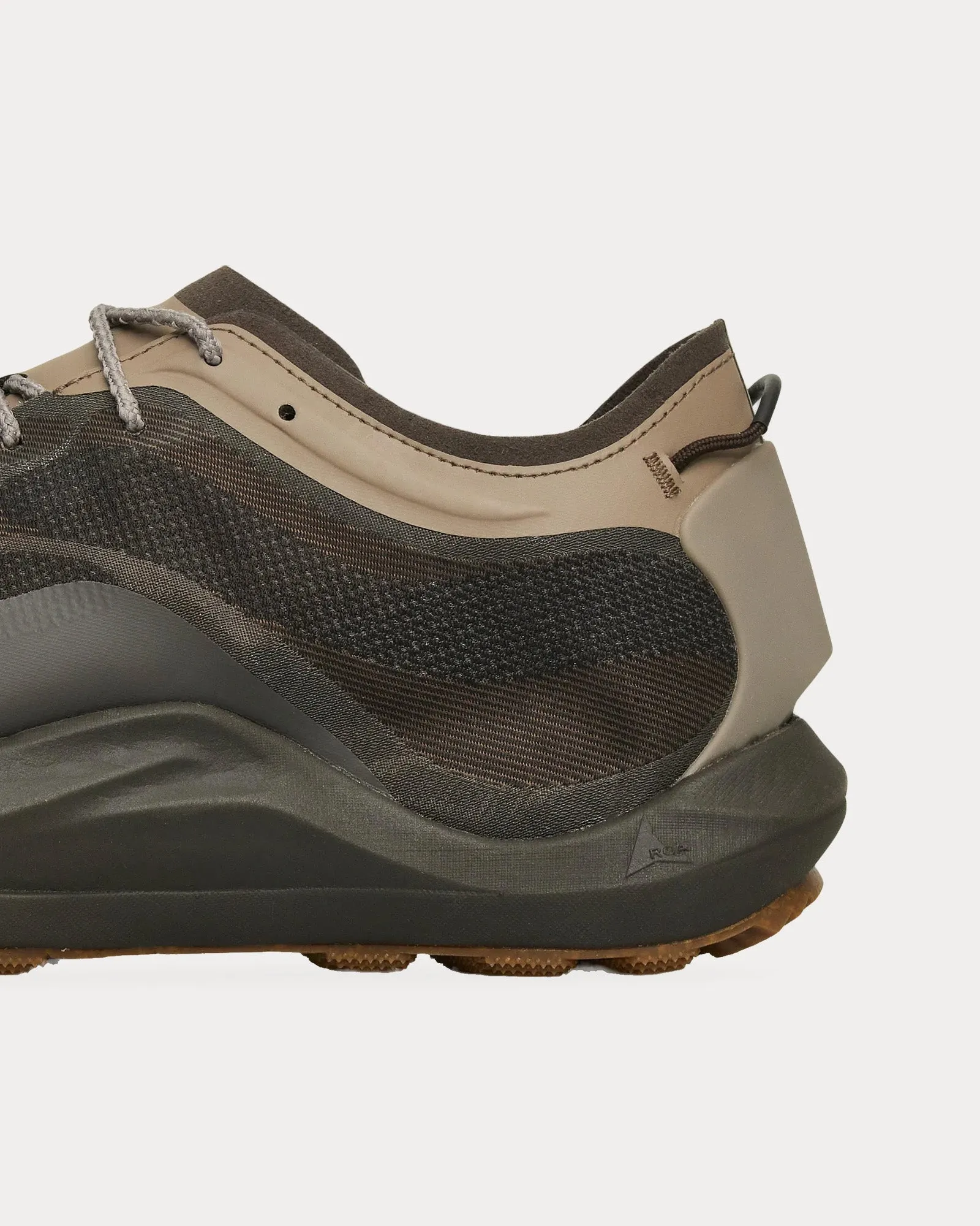 Sella Brown Running Shoes