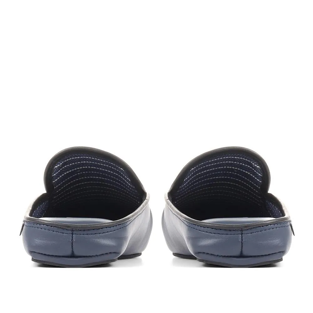 Yarmouth Leather Moccasin Slippers - YARMOUTH / 323 048